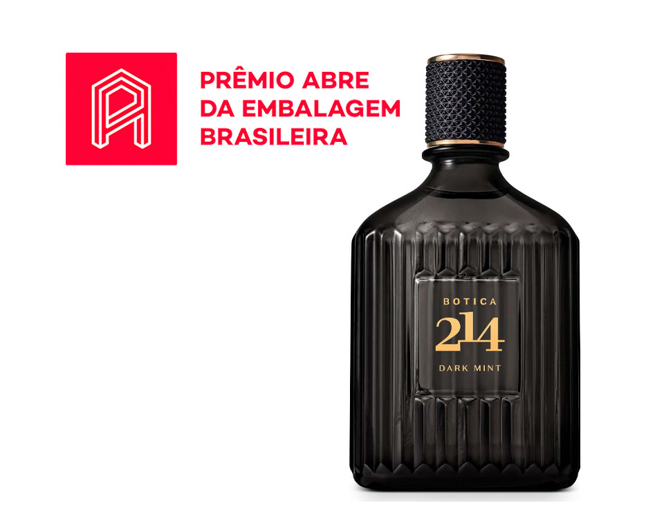 Frascos que se diferenciam dos regulares pela interferência no vidro. Para posicionar as fragrâncias masculinas, foi desenhado um frasco inspirado nas bebidas clássicas, criando um produto icônico e atemporal. A embalagem conquistou o prêmio Bronze na categoria Perfumes no Prêmio ABRE da Embalagem Brasileira, e o Prêmio Grandes Cases de Embalagem em 2021.